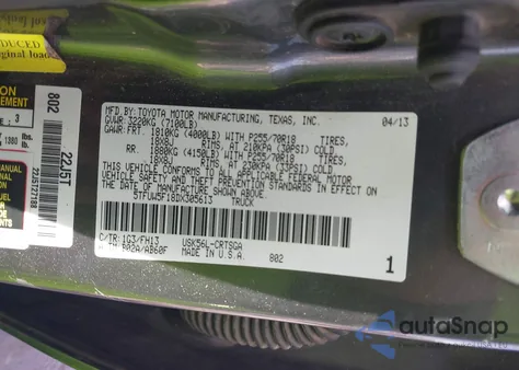 2013 Toyota Tundra Grade 5.7L V8 z USA, uszkodzony, nr VIN 5TFUW5F18DX305613